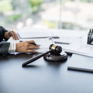 Understanding Policy Disputes with Insurance Lawyers Sydney